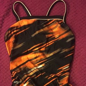 Swimsuit one-piece racing flyback orange/black 30